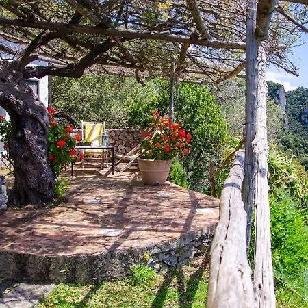 Sleeps 12 Pool Air Con Wifi Villa